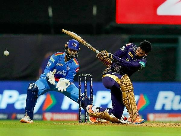 పేకమేడలా బ్యాటింగ్..