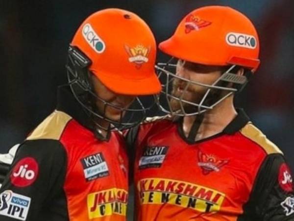 ఓపెన‌ర్లు శుభారంభం