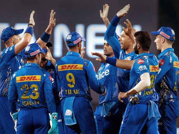  బుమ్రా వికెట్ లెస్..