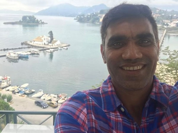 వెంటనే టీమిండియాకు సెలెక్ట్ చేయాలి..