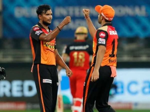 తొలి బంతికే న‌ట్టూ వికెట్‌