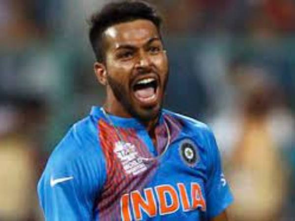 టీమిండియాలోకి రీఎంట్రీ టీమిండియాలోకి రీఎంట్రీ
