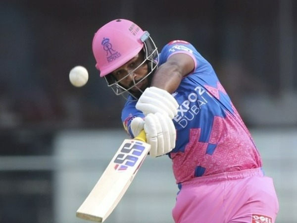  తుదిజట్టులో..