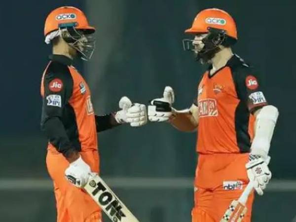  చెలరేగిన అభిషేక్..