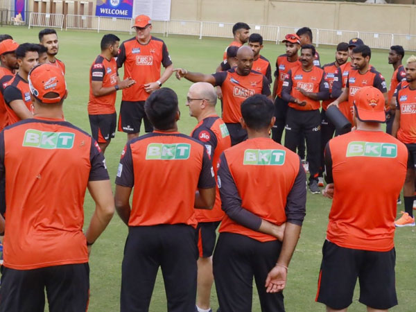  వేలంలో రూ.10.75 కోట్ల భారీ ధర..