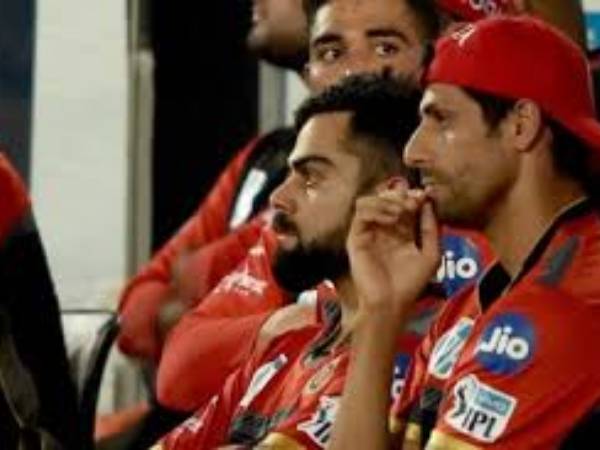  68 పరుగులకే..