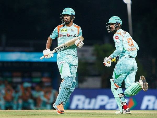  నిలకడ లేమి వెంటాడుతూనే..