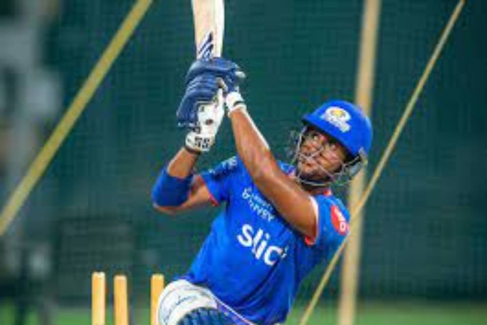 Tilak Varma Become A Youngest Mumbai Indians Tilak Varma Become A Youngest Mumbai Indians