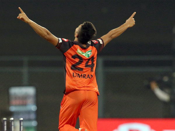 పర్పుల్ క్యాప్ రేసులో..