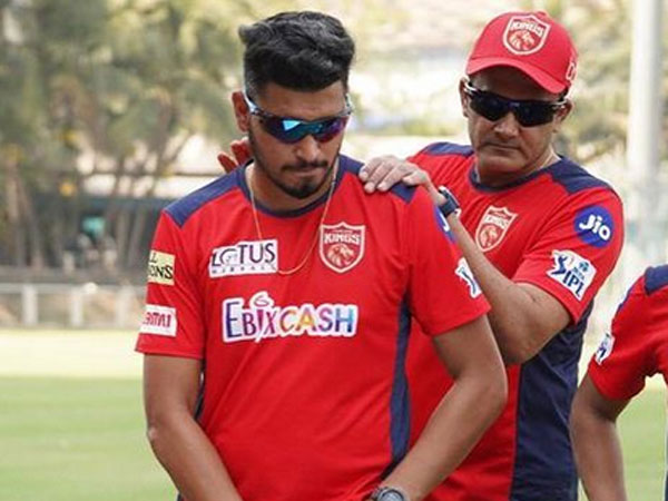  కోలుకోలేని దెబ్బ తీసి..