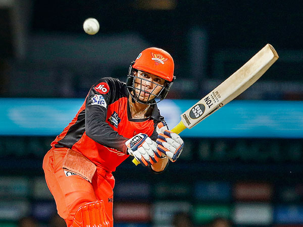 అభిషేక్ మినహా..