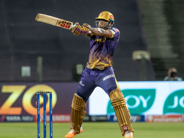  రసెల్ బ్యాటింగ్ చేస్తే స్పిన్నర్లను పంపిస్తారా?