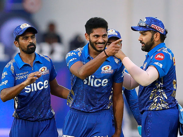 బసిల్ థంపీ..