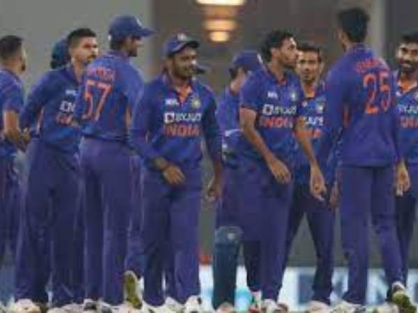 కెప్టెన్గా హార్దిక్ పాండ్యా.. కెప్టెన్గా హార్దిక్ పాండ్యా..