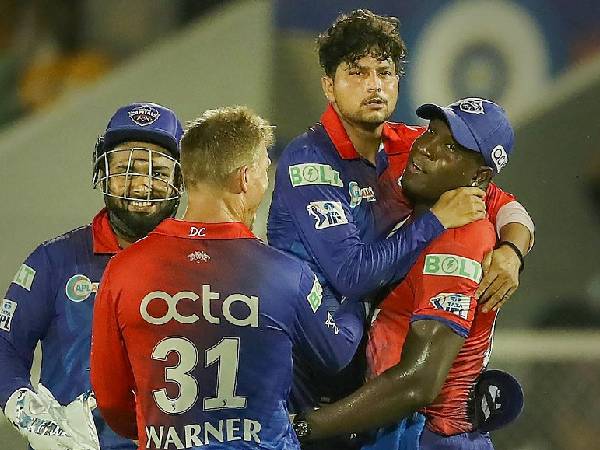 80 రన్స్ లేదా 10 ఓవర్లలో..