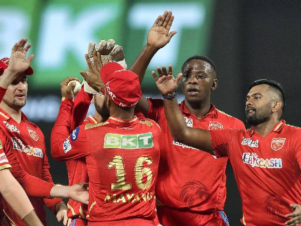 నిప్పులు చెరిగిన రబడ..