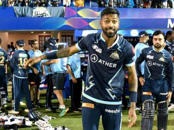 హాఫ్ సెంచరీ చేసుకున్న హార్దిక్