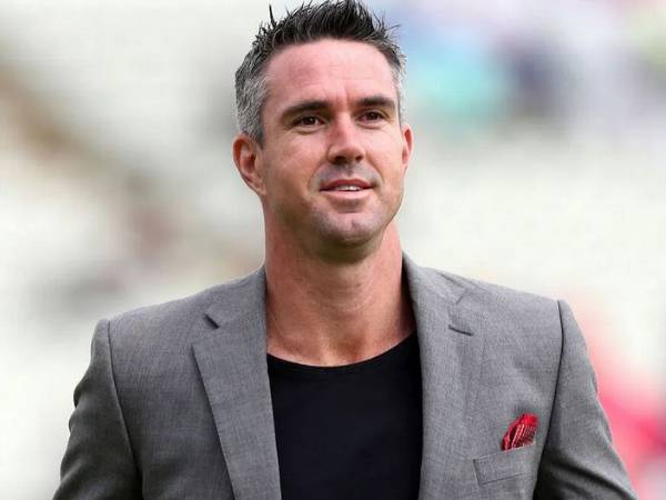 అంతర్జాతీయ క్రికెట్లో..