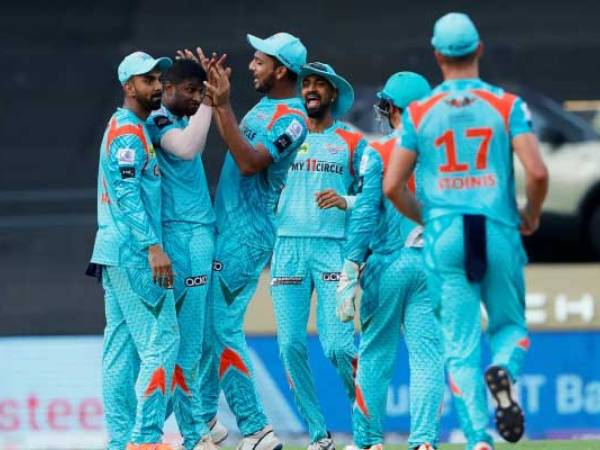 హోల్డర్ డౌట్..