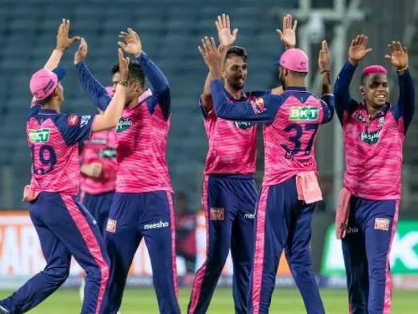 హెట్‌మైర్ దూరం..