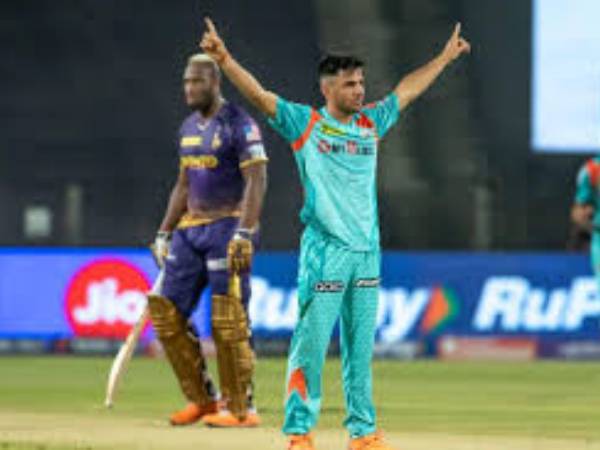 తుది జట్లు: