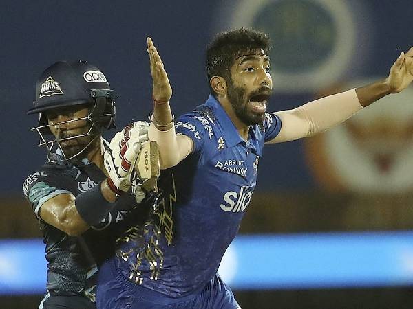 తమ గొయ్యి తామే తవ్వుకున్నారు