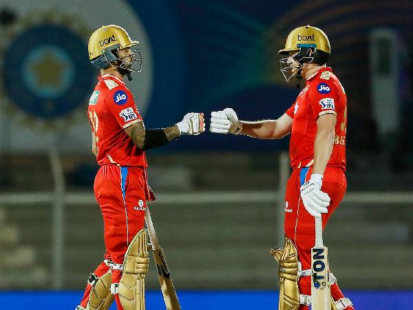 తొలుత బౌలింగ్.. అనంతరం బ్యాటింగ్ ఫెయిల్స్.. 