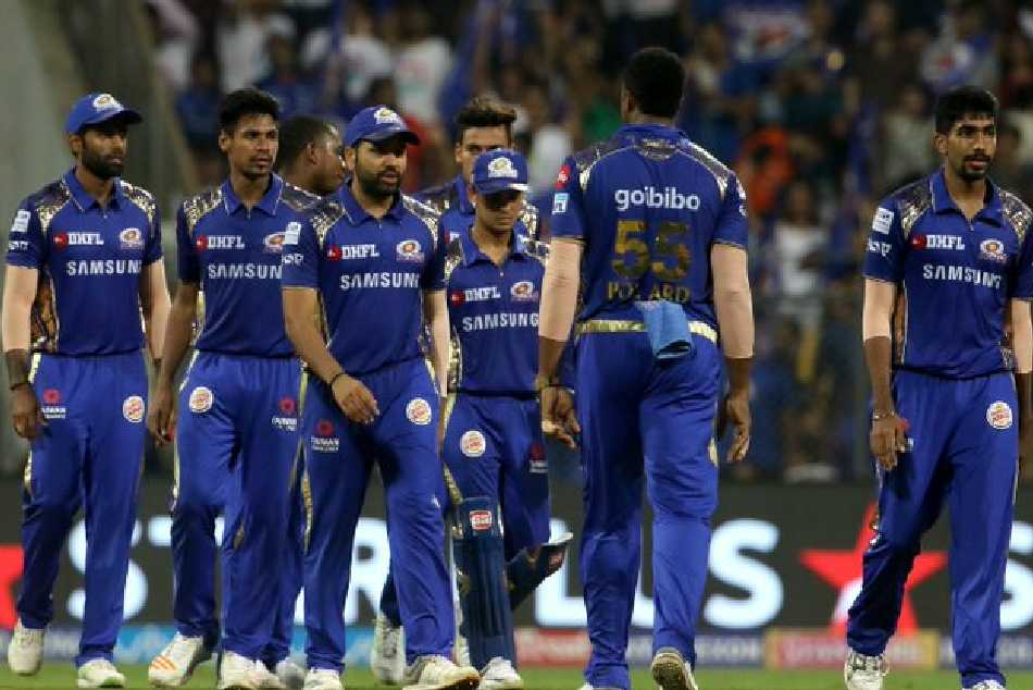 MI vs SRH: Sara Tendulkar’s Reaction After Tim David Runout Goes viral