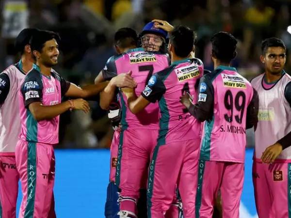  బౌలింగ్ బలంగా ఉన్నా..