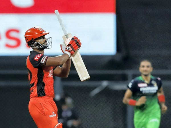 సన్‌రైజర్స్ చిత్తు..