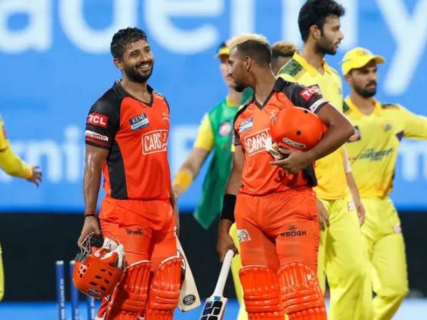  బ్యాటింగ్‌పైనా