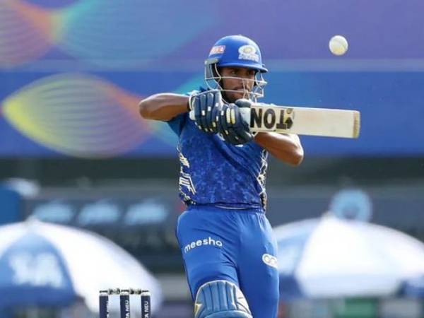  ఇలాగే ఆడితే ముంబై జట్టుకు సూపర్ హీరో అవుతాడు