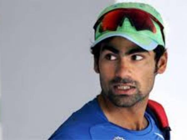 బౌలింగ్ బలహీనంగా..