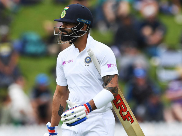 ఫస్ట్ 10 బాల్స్ ఆడమనండి చాలు