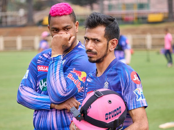 మయాంక్ అగర్వాల్‌ను ఆరుసార్లు బోల్తా కొట్టించాడు