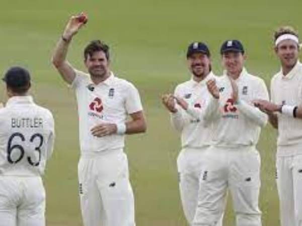  షేన్ వార్న్‌ను ఆండర్సన్ అధిగమించే అవకాశం