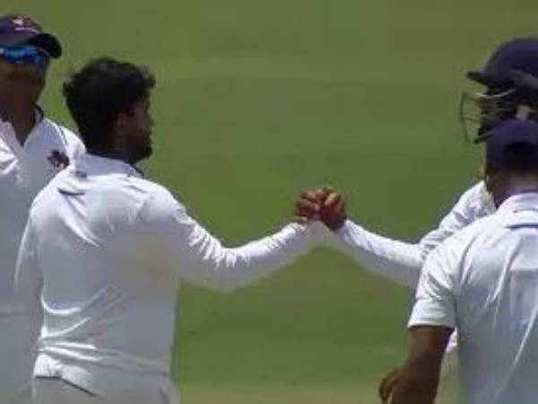 ప్లేయర్ ఆఫ్ ది మ్యాచ్‌గా సువేద్ పార్కర్