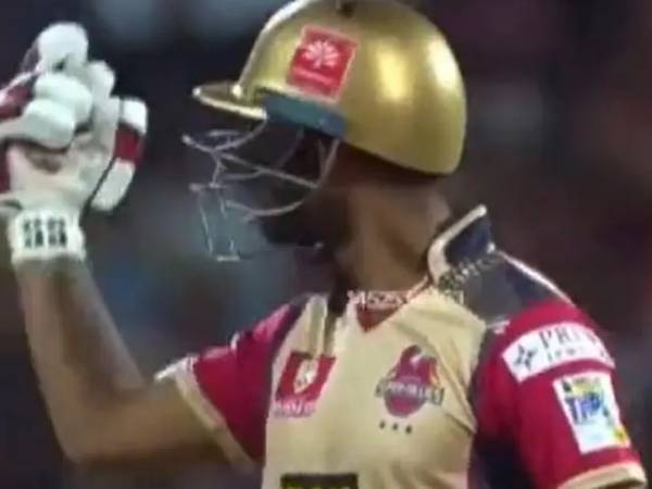 తొలి మ్యాచే సూపర్ ఓవర్‌తో రసవత్తరంగా..