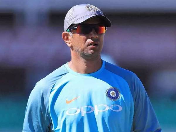 లీడర్ షిప్‌లో ఉండాలంటే హార్దిక్‌ను లీడర్‌గా ప్రకటించాలిగా..!