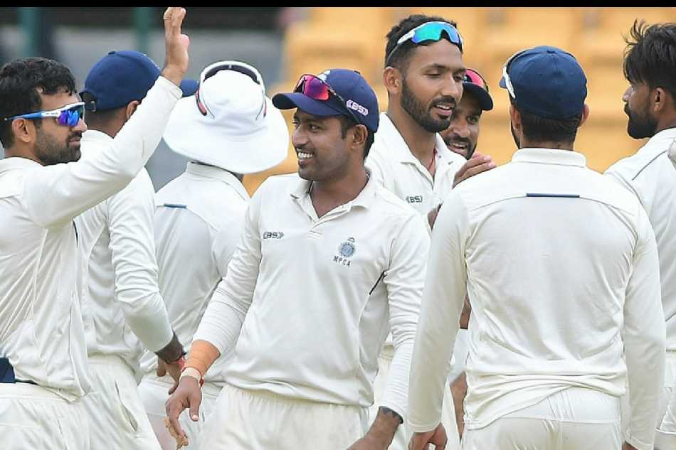 Ranji Trophy : Madhya Pradesh CM Shivraj Announces Team Will Get Grand Welcome and Felicitation Ranji Trophy : Madhya Pradesh CM Shivraj Announces Team Will Get Grand Welcome and Felicitation