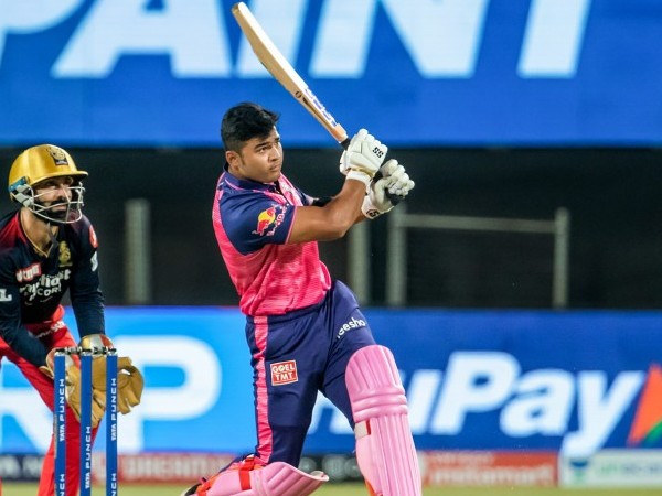 గతంలో నాకు వేలు చూపించాడు.. నేను ఇప్పుడు చూపించా గతంలో నాకు వేలు చూపించాడు.. నేను ఇప్పుడు చూపించా