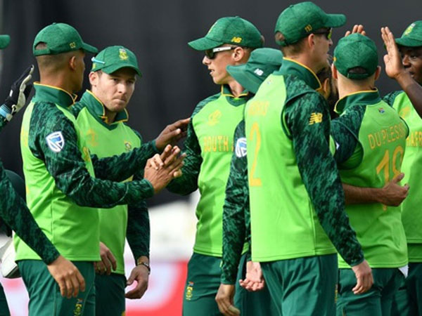 ఇంగ్లాండ్ పర్యటనకు దక్షిణాఫ్రికా జట్టు: