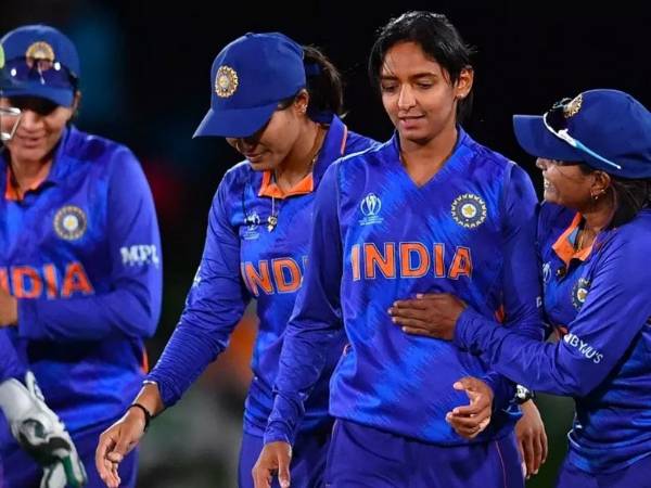  తొలి రెండు మ్యాచ్‌లకు వాళ్లు దూరం