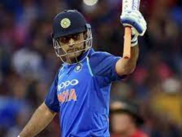  ధోనీని గుర్తుపట్టలేదు..