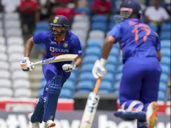 శుభారంభం దక్కినా.. మిడిలార్డర్ అంతంతమాత్రం