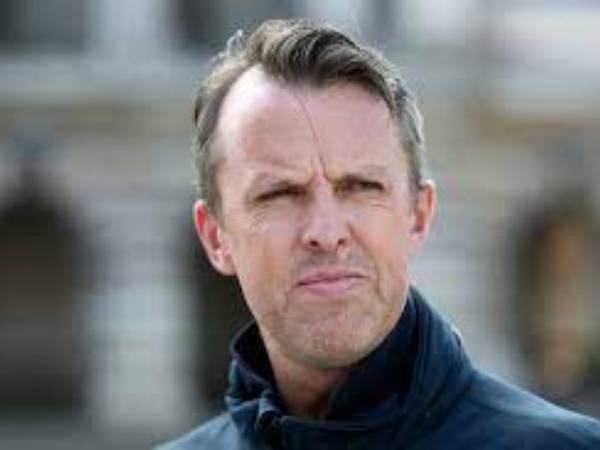 సీనియర్లు వస్తే ఓటమి..