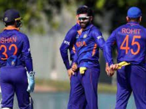 ఇక ఈ సిరీస్‌కు ఎంపికైన ప్లేయర్లు