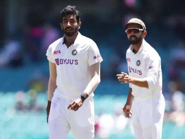 తుది జట్లు :