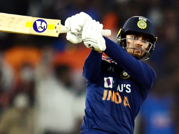 సూర్య ఔట్.. ఇషాన్ ఇన్..