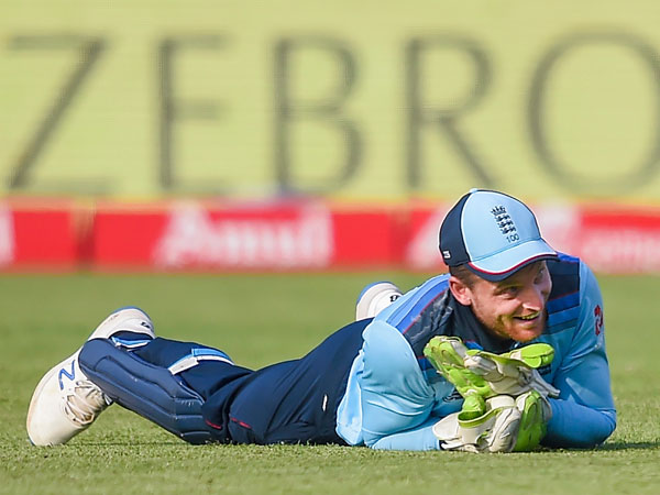 జట్టులో ఇతర ప్లేయర్లతో ర్యాపో కూడా కావాలిగా..